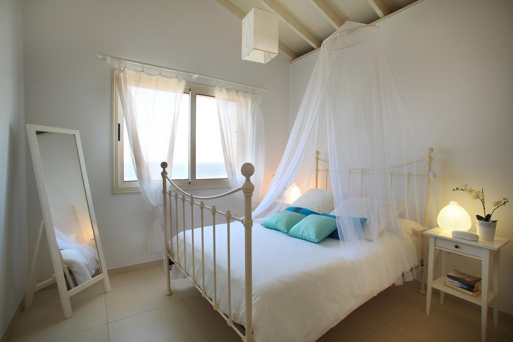 House 7, The Artisan Resort Protaras Room photo